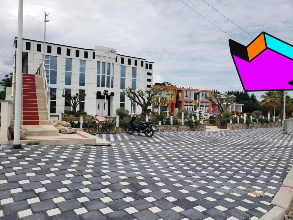 Esto'S Apartament Near Tirana Airport 1 - Self Checkin -Netflix - Free Parking Valjiosi Eksteriør billede